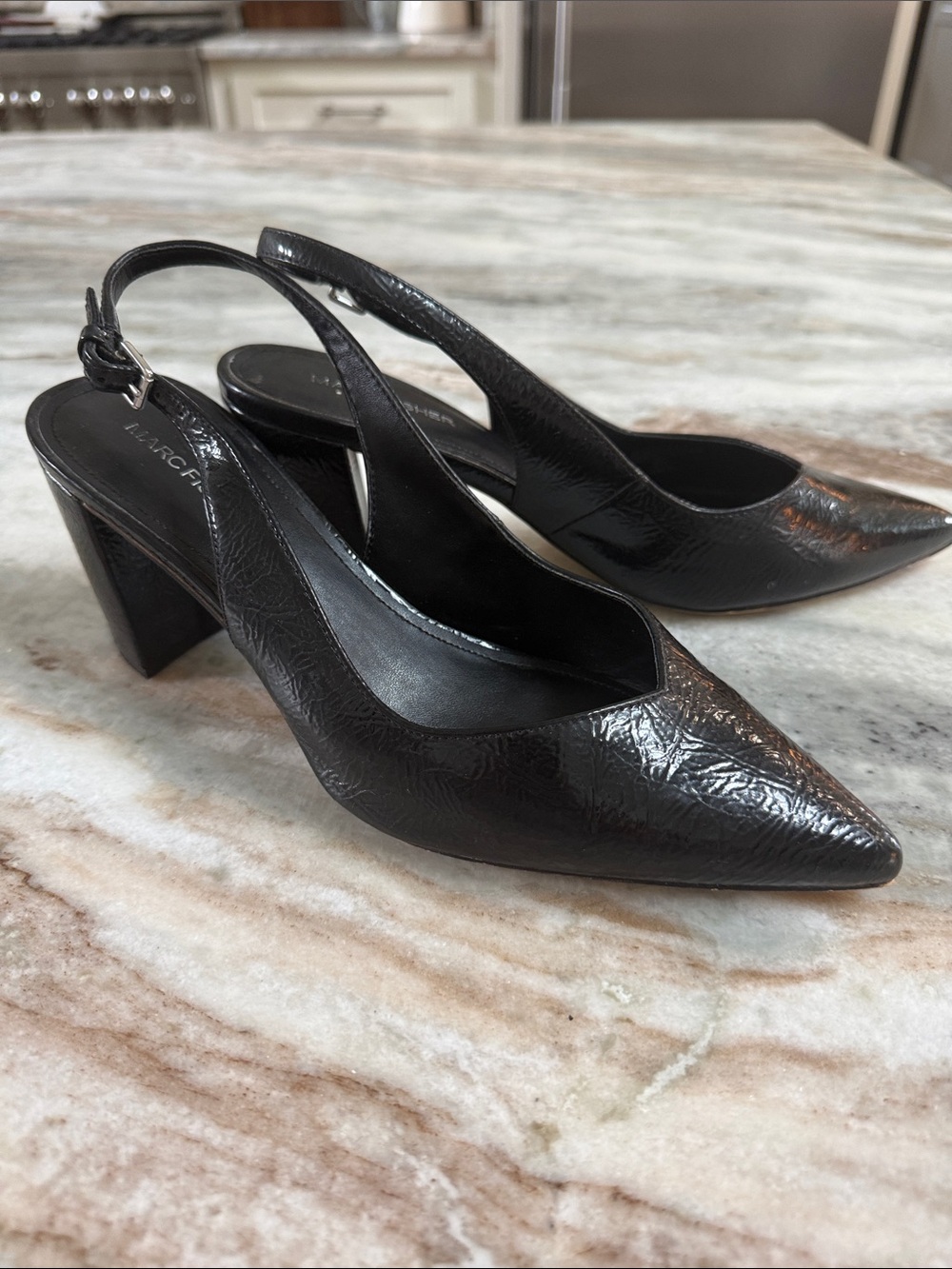 MARC FISHER women’s SZ 9 black sling back heel